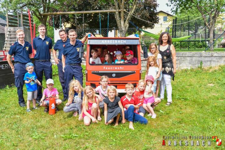 Spielzeugfeuerwehrauto für Kindergarten Arbesbach 1