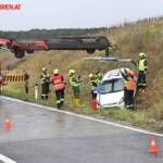 FF Gaweinstal: Pkw im Straßengraben - A5-Nordautobahn 6