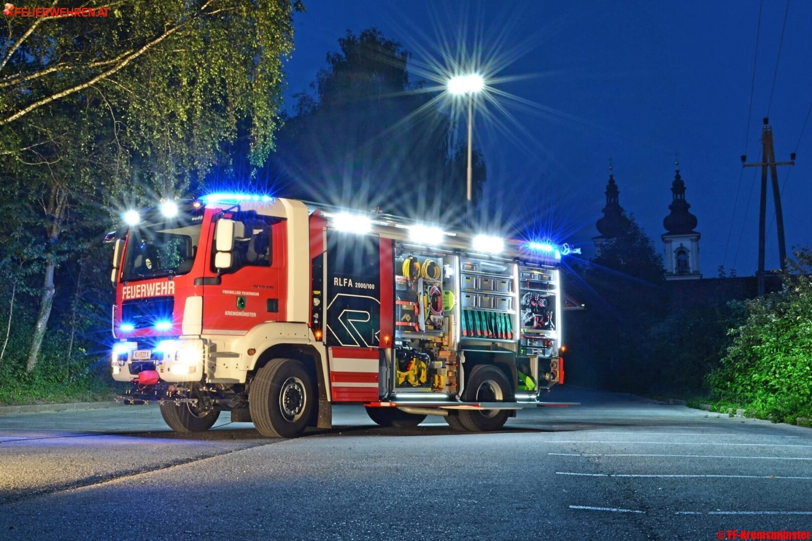 FF Kremsmünster: Neues Rüstlöschfahrzeug der FF-Kremsmünster