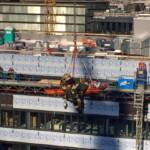 BF Wien: Bauarbeiter abgestützt