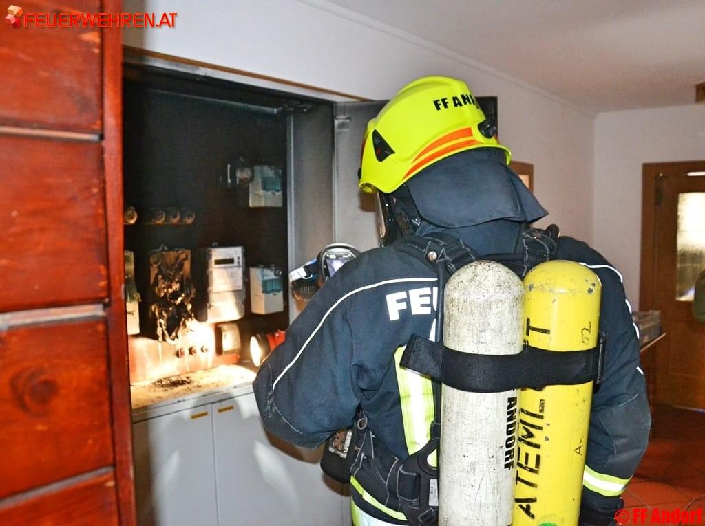 FF Andorf: Brand in einem Gasthaus im Ortszentrum