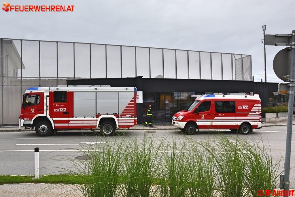 FF Andorf: Brandmeldealarm bei Fensterhersteller