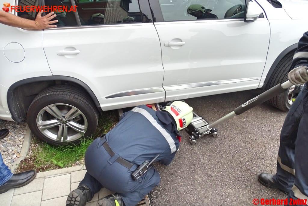 Fahrzeugbergung in Ternitz