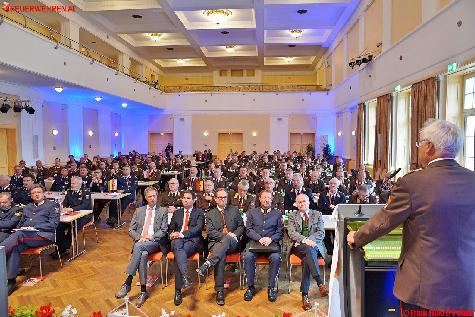 ÖBFV: Feuerwehrpräsident Albert Kern bei Wahl bestätigt