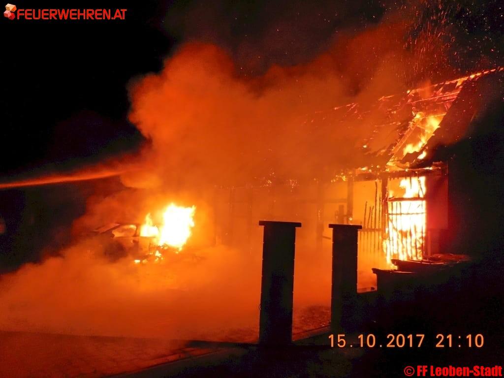 FF Leoben-Stadt: Nebengebäudebrand Donawitzerstraße