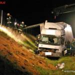 FF Gaweinstal: LKW Bergung A5 3