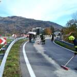 FF Bad Ischl: Ölspur auf der Umfahrungsrampe der B145