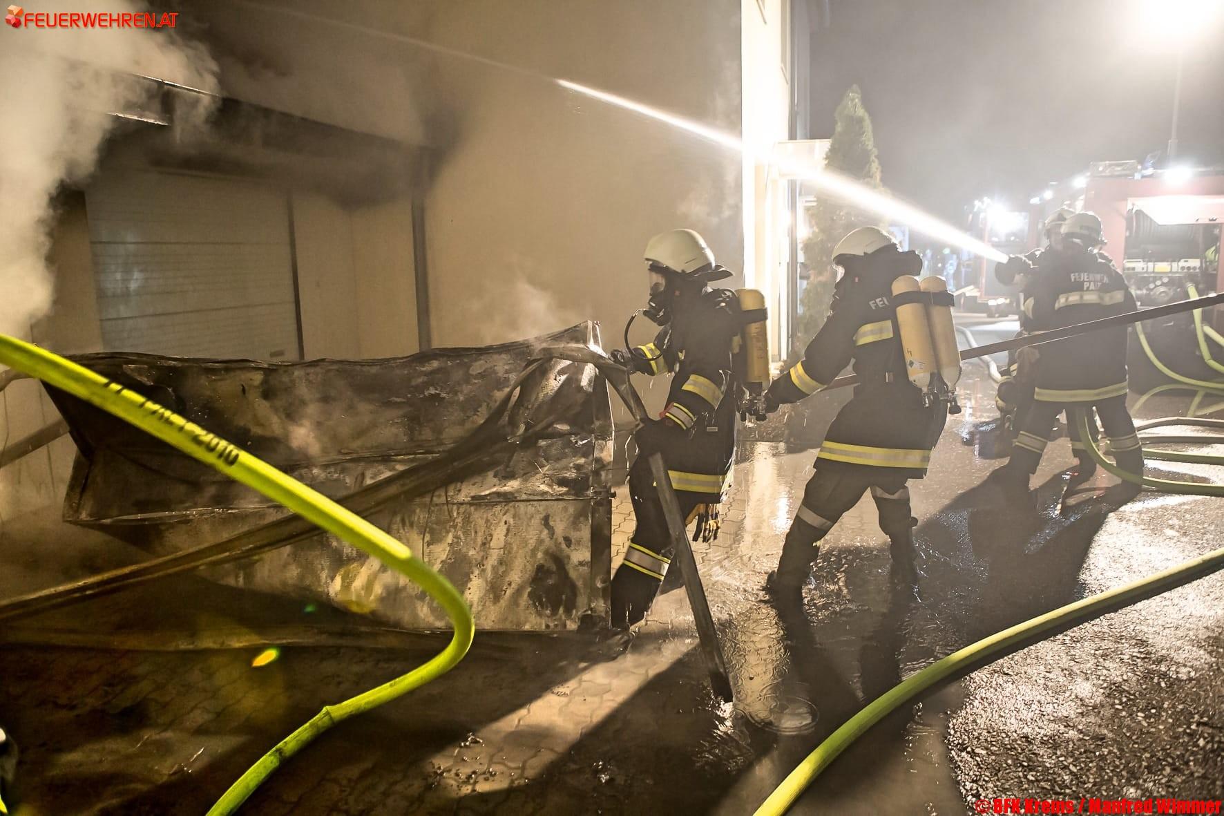 BFK Krems: Großeinsatz nach explosionsartigem Knall