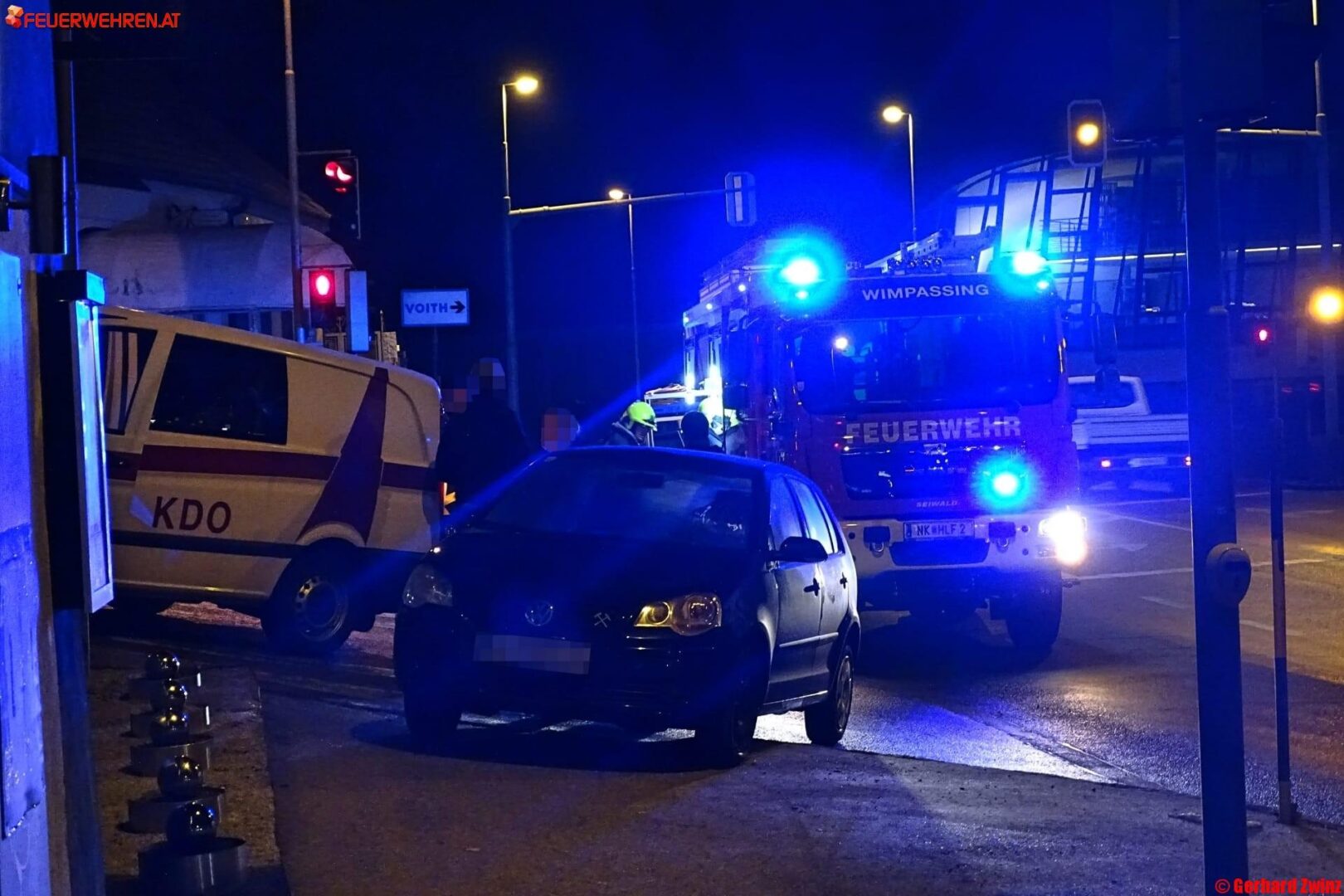 PKW mit Achsbruch auf der B17 in Wimpassing