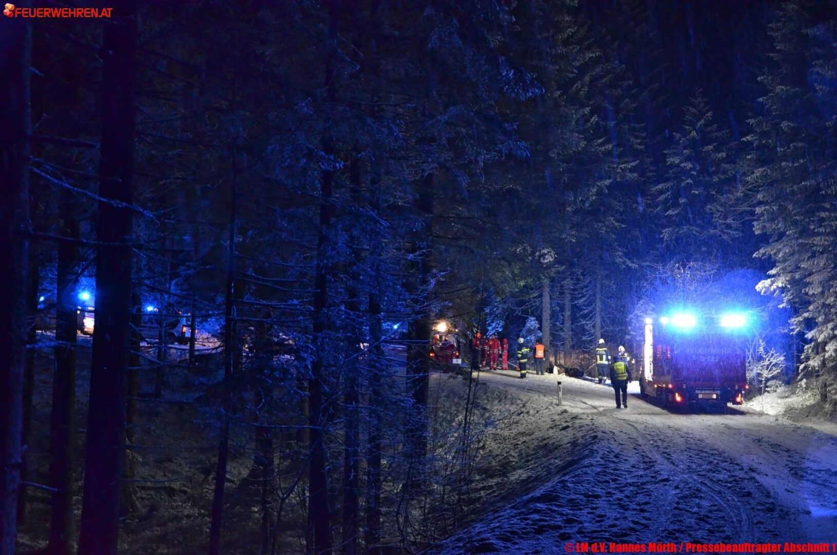 BFVDL A1: Verkehrsunfall forderte die Einsatzkräfte