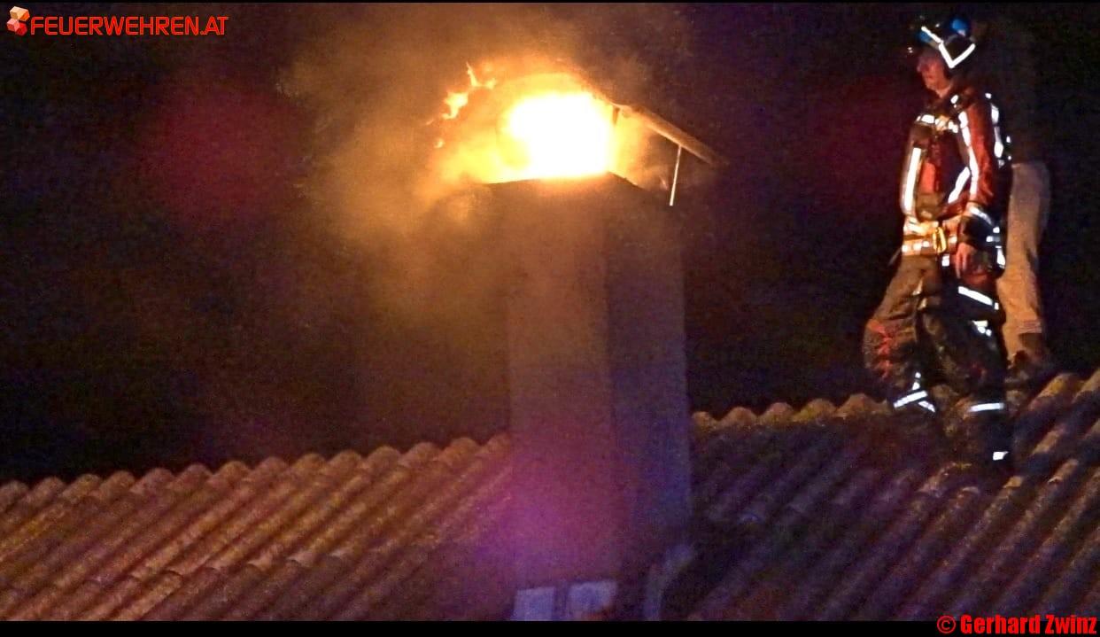 Pottschach: Flammen schlugen aus Kamin