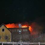 Wohnhausbrand in Bischofegg – Bewohner konnten sich in letzter Sekunde in Sicherheit bringen