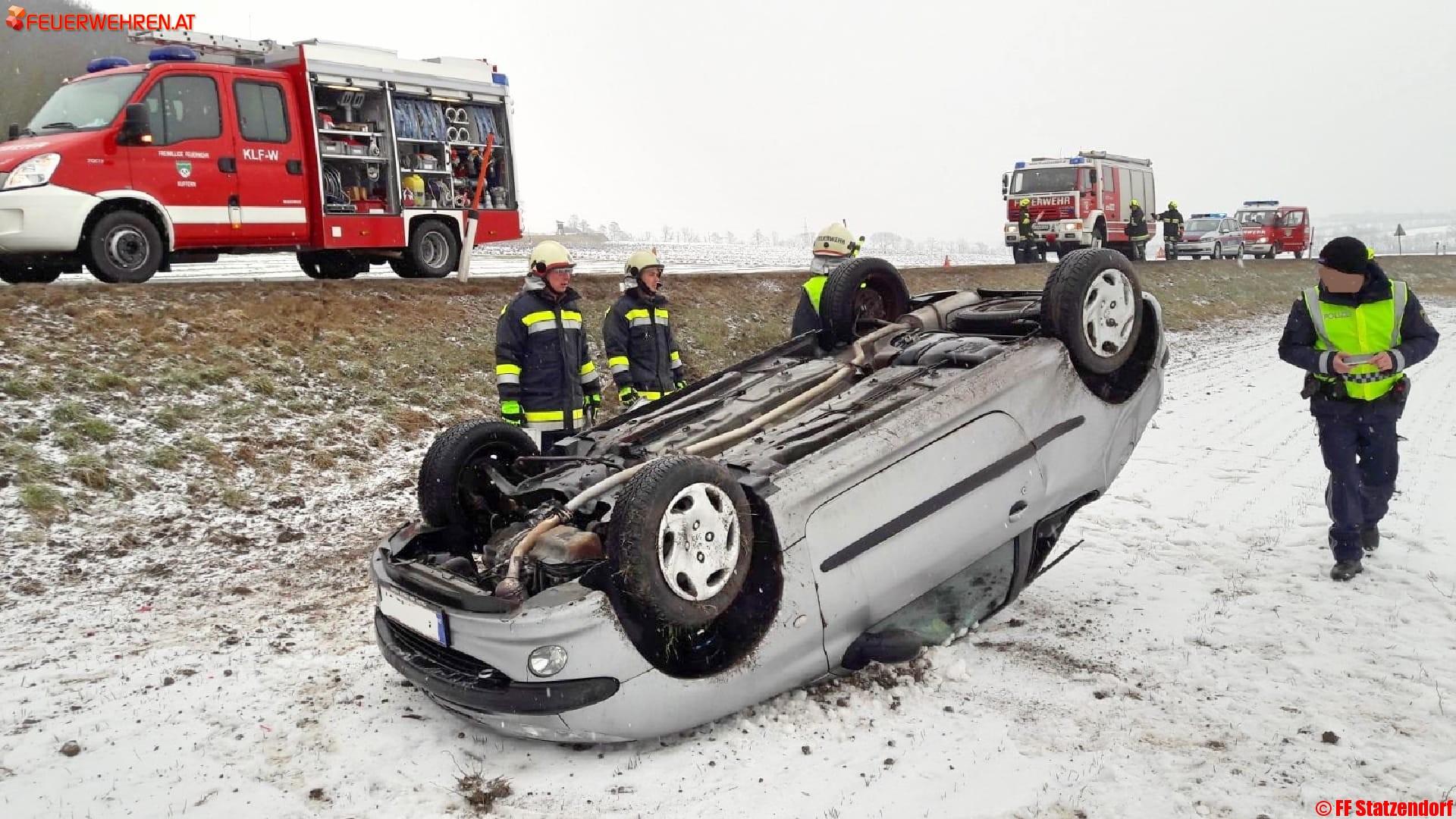 FF Statzendorf: Schwerer Verkehrsunfall bei Waldschenke