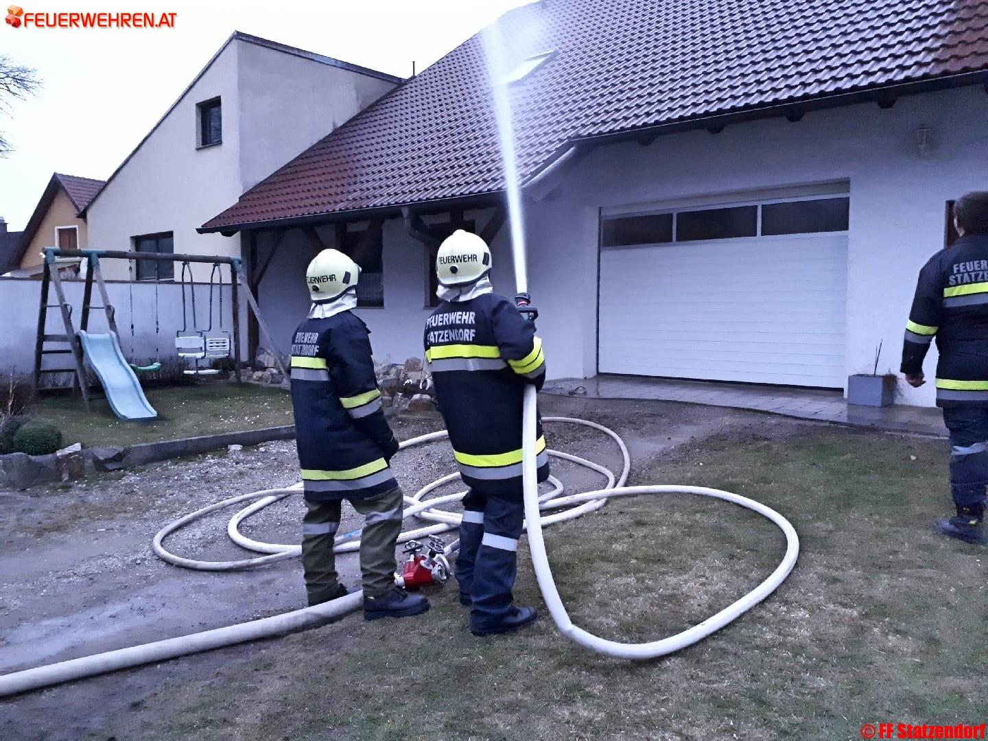 FF Statzendorf: Branddienstübung in der Hauptstraße