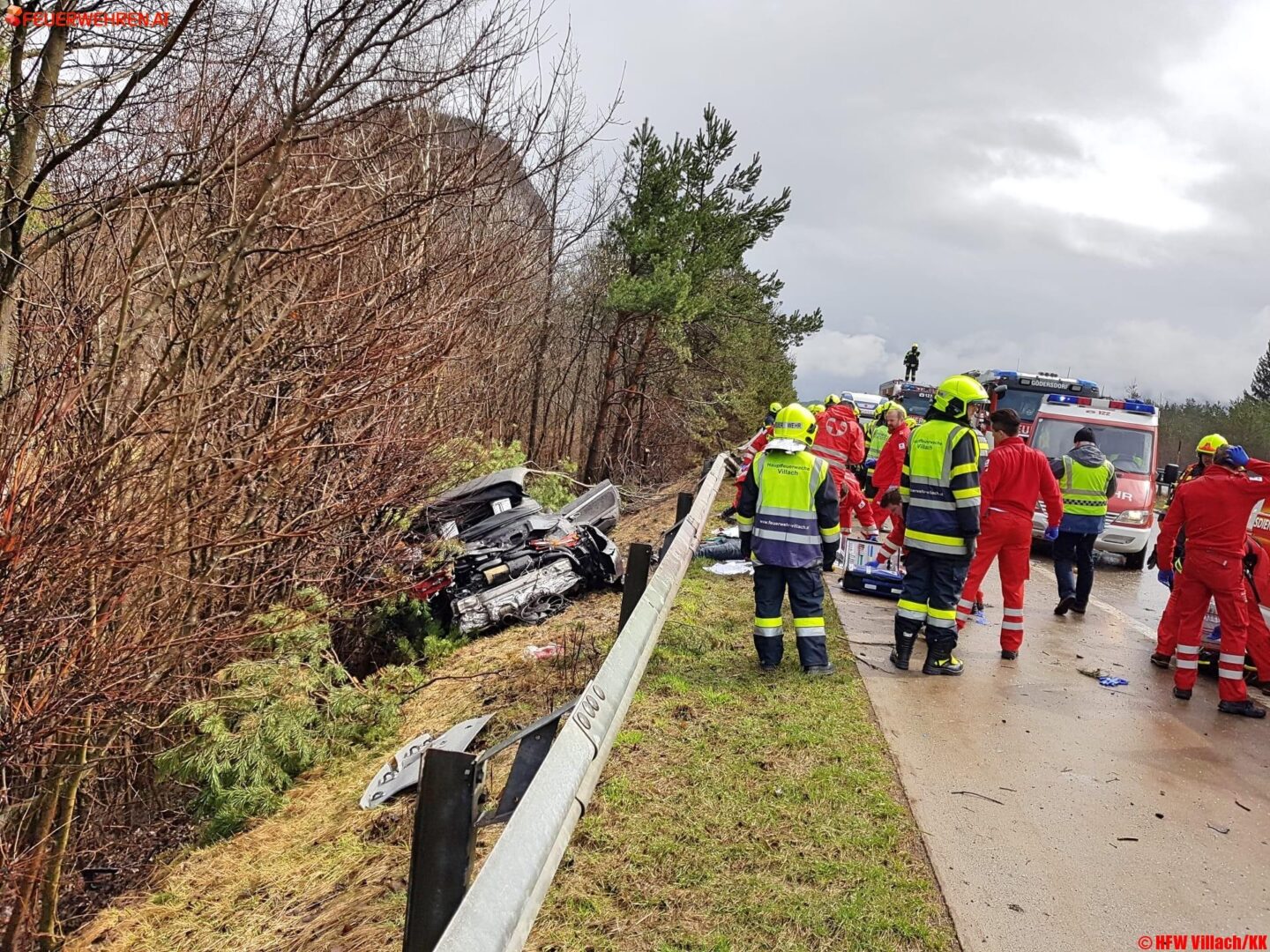 HFW Villach: Verkehrsunfall auf Südautobahn