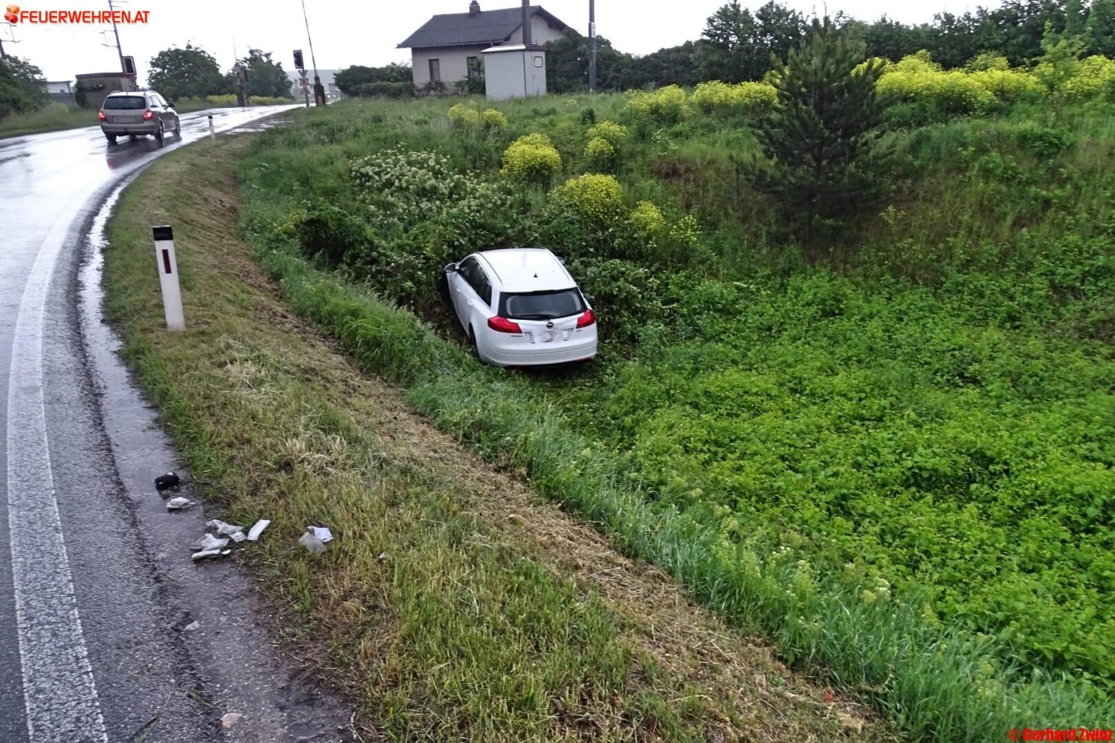 Bezirk Neunkirchen: Fahrzeugbergung auf der B26