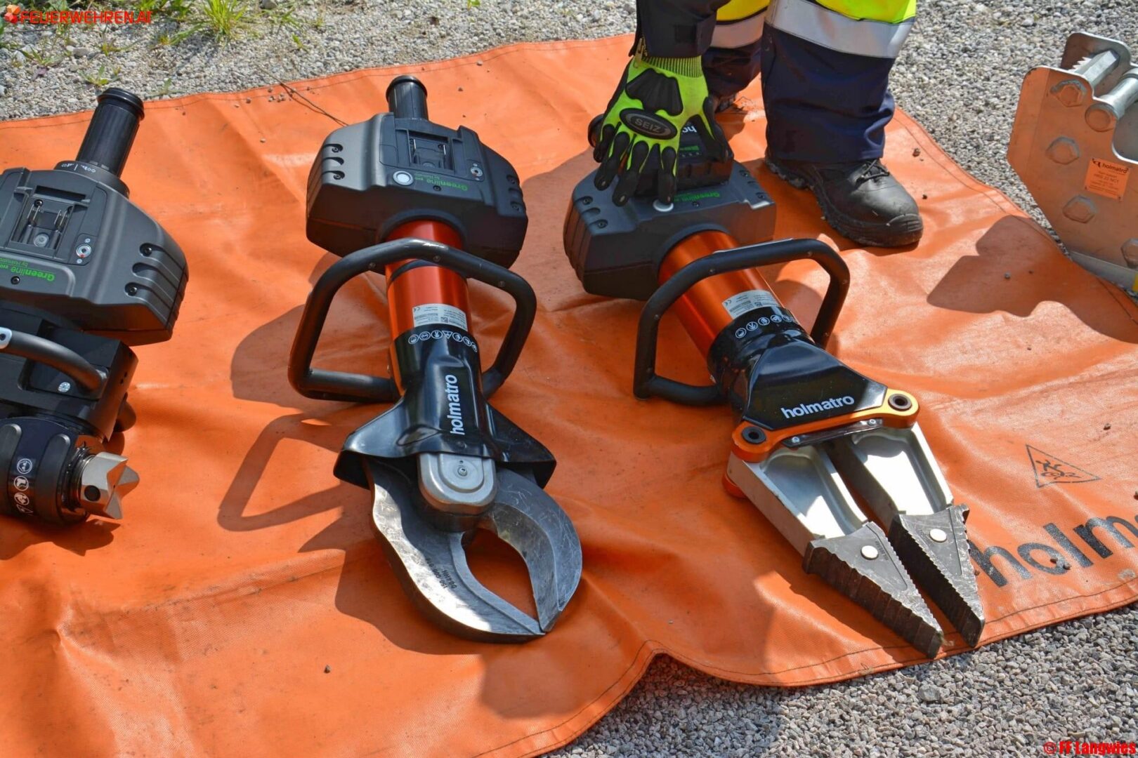 FF Langwies: Vorführung von akkubetriebenen Rettungsgeräten