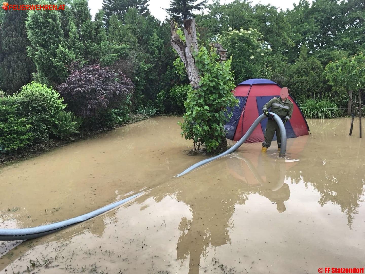 FF Statzendorf: Hochwassereinsatz in Wilhelmsburg