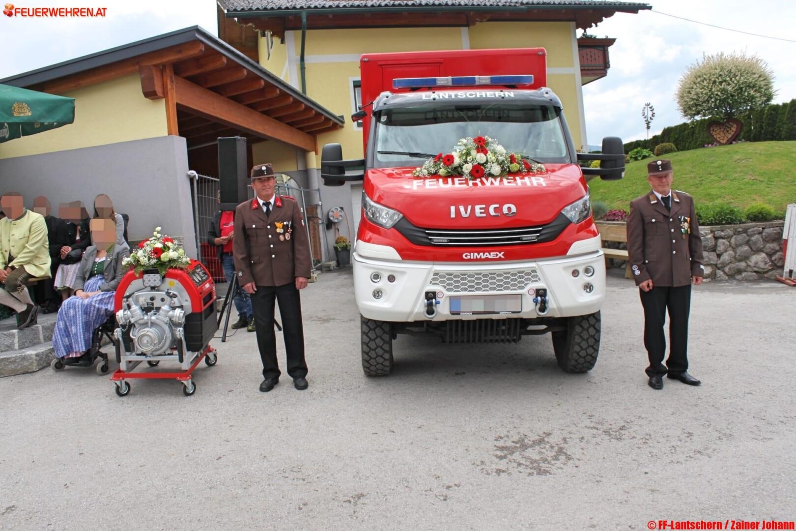 FF Lantschern: Fahrzeug- und Pumpenweihe