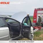 FF Pettendorf: Fahrzeugbergung nach Verkehrsunfall 4