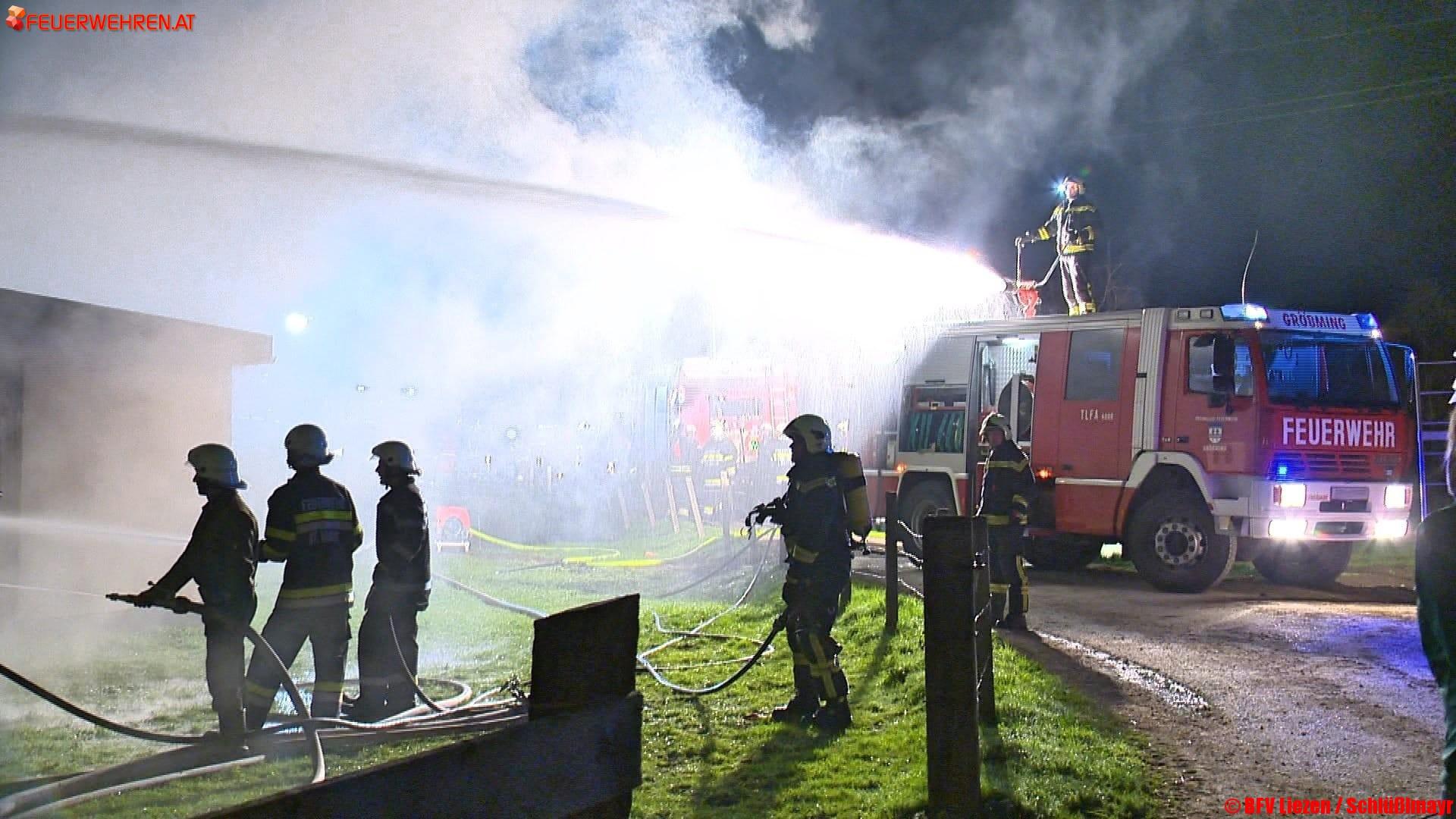 BFV Liezen: Sonnwendfeuer hielten Feuerwehren auf Trab