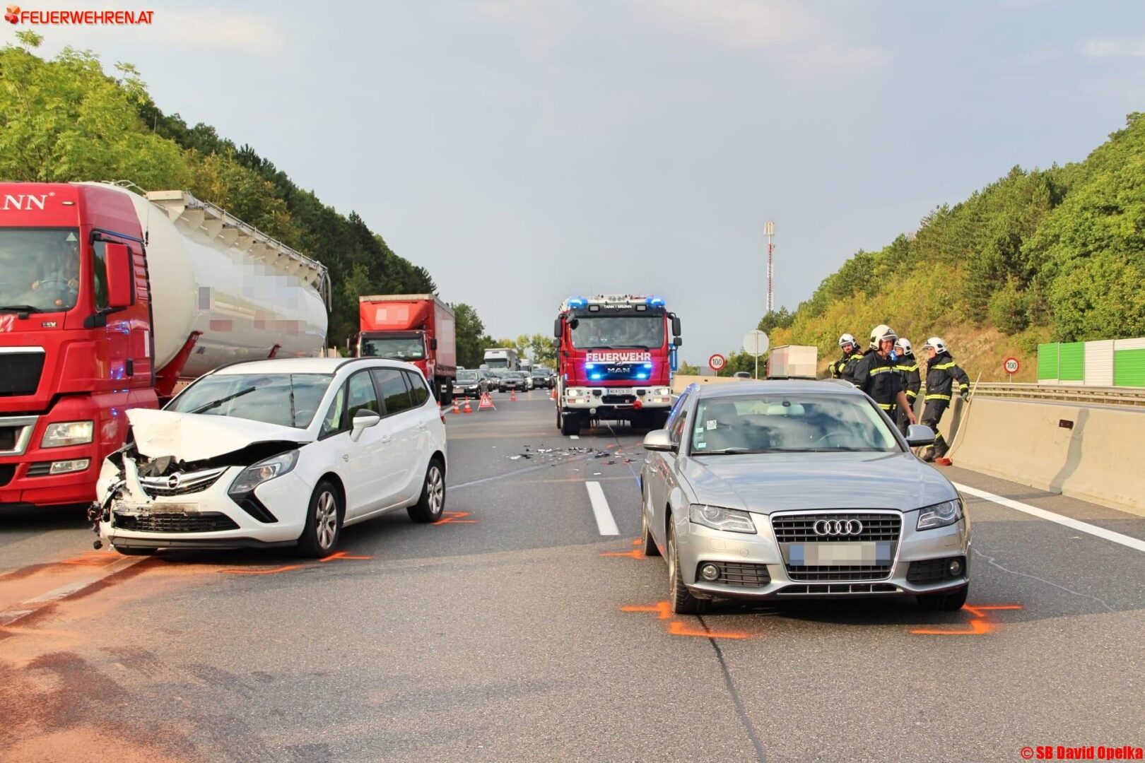 FF Brunn am Gebirge: Verkehrsunfall A21