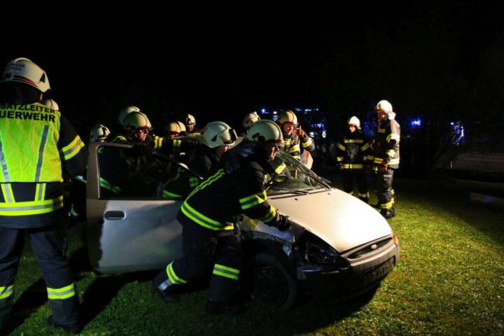 Verkehrsunfall mit schwerverletzter Person