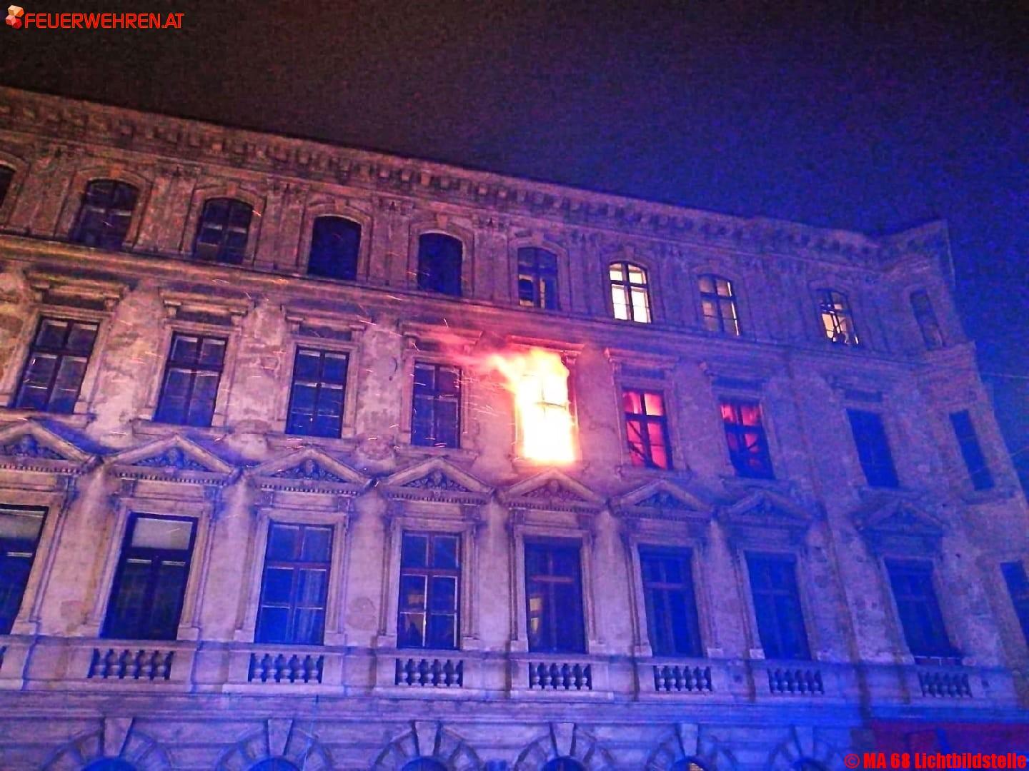 BF Wien: Brand in einem Gründerzeithaus