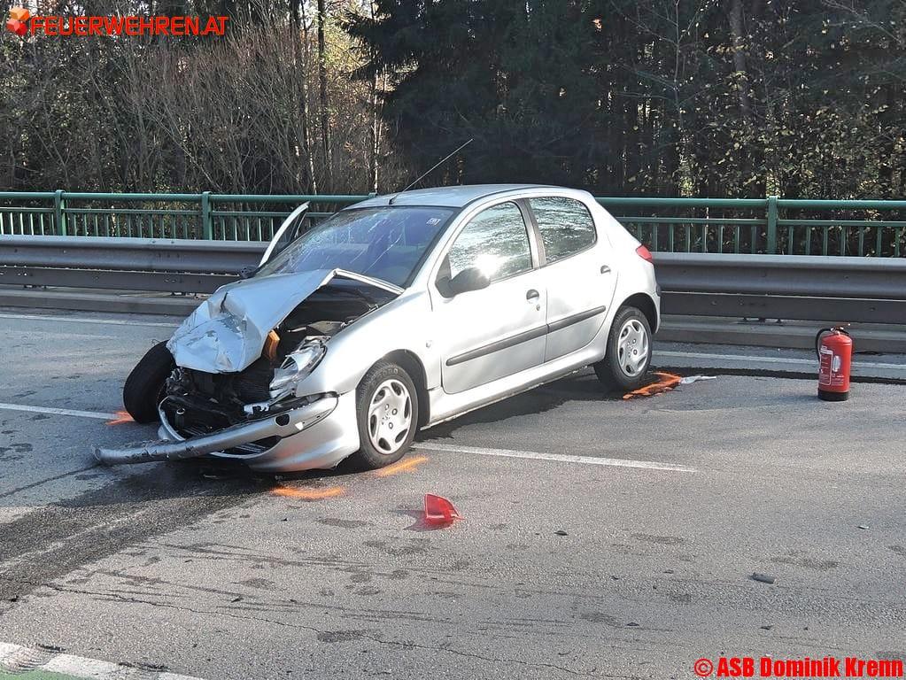BFKDO Gmünd: Verkehrsunfall endete glimpflich