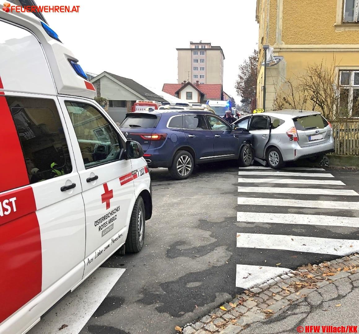 HFW Villach: Schwerer Verkehrsunfall fordert Verletzten