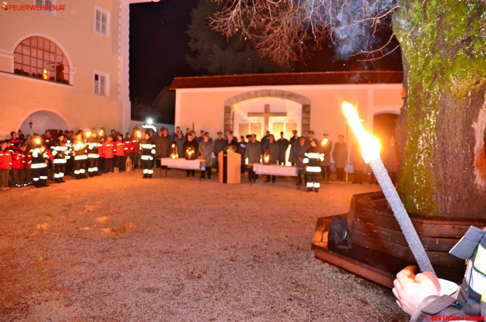 BFV Liezen: Friedenslicht-Übergabe in Donnersbach