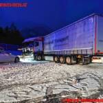 BFV Leoben: LKW stand auf der A9 bei Mautern quer