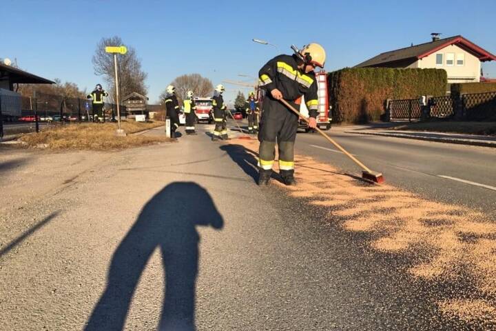 Ölspur in Ternitz-Putzmannsdorf