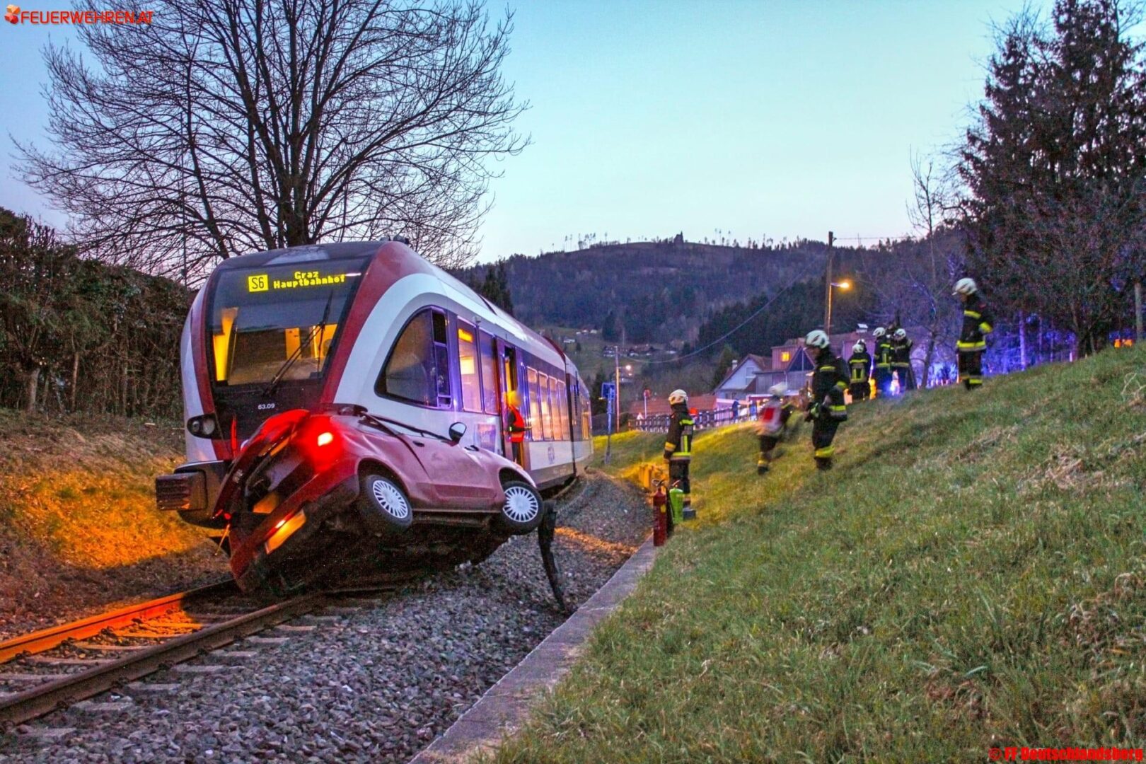 BFV Deutschlandsberg: Zug rammt PKW