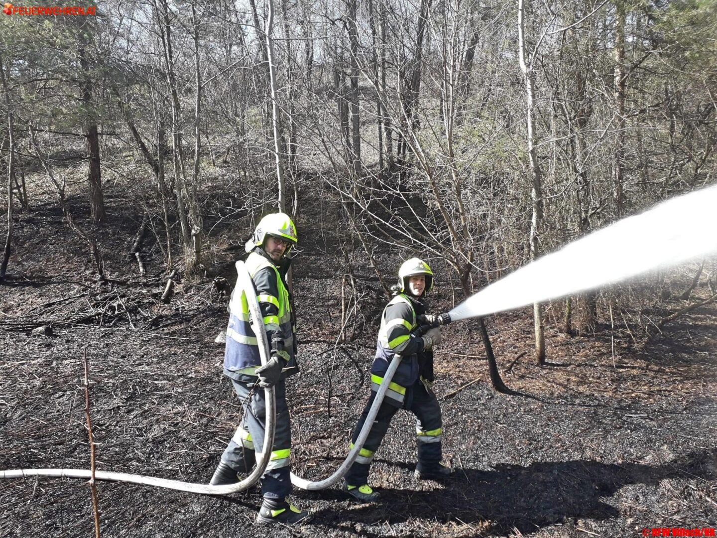 HFW Villach: Waldbrand in Villach rasch gelöscht