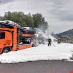 BFV Liezen: A9 – Fahrzeugtransporter in Brand