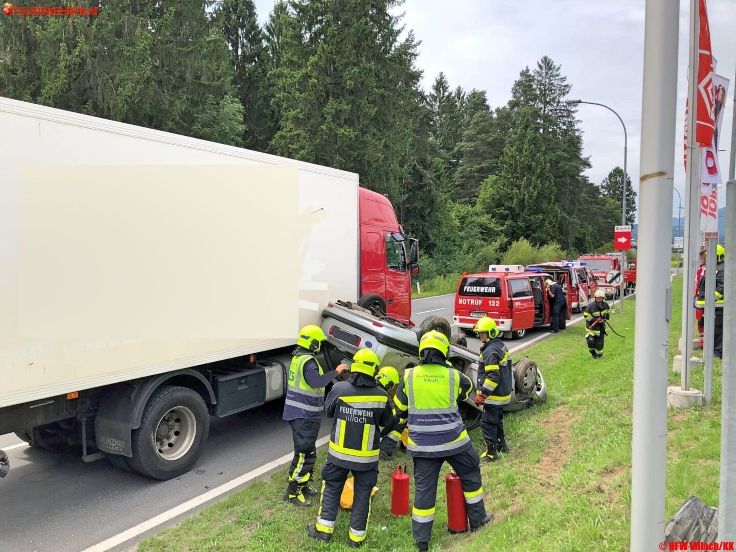 HFW Villach: Schwerer Verkehrsunfall