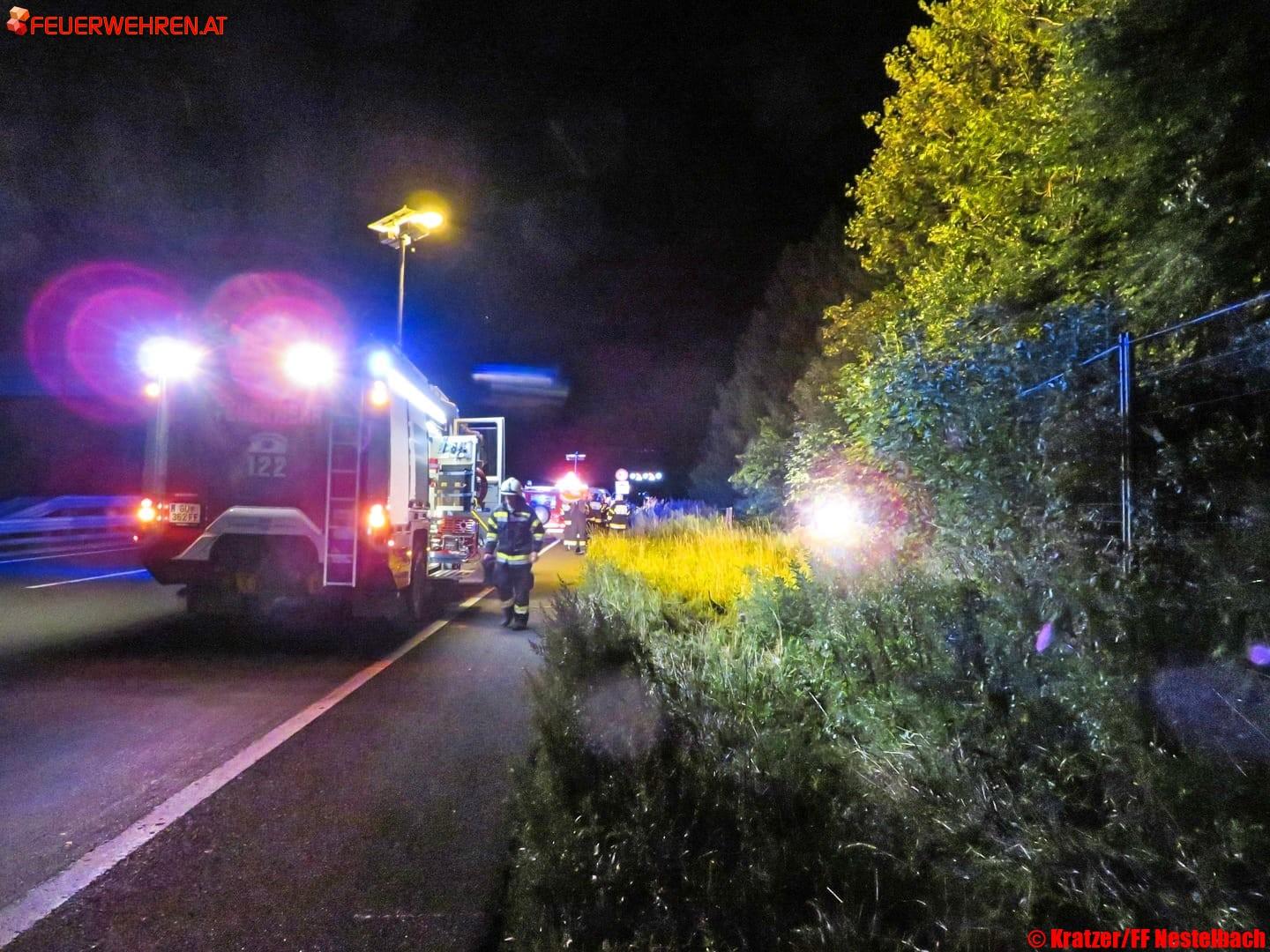 FF Nestelbach: Verkehrsunfall auf der A2 Südautobahn