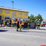 Feuerwehrmann mit Bindemittel
