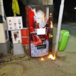 Getränkeautomat in Brand
