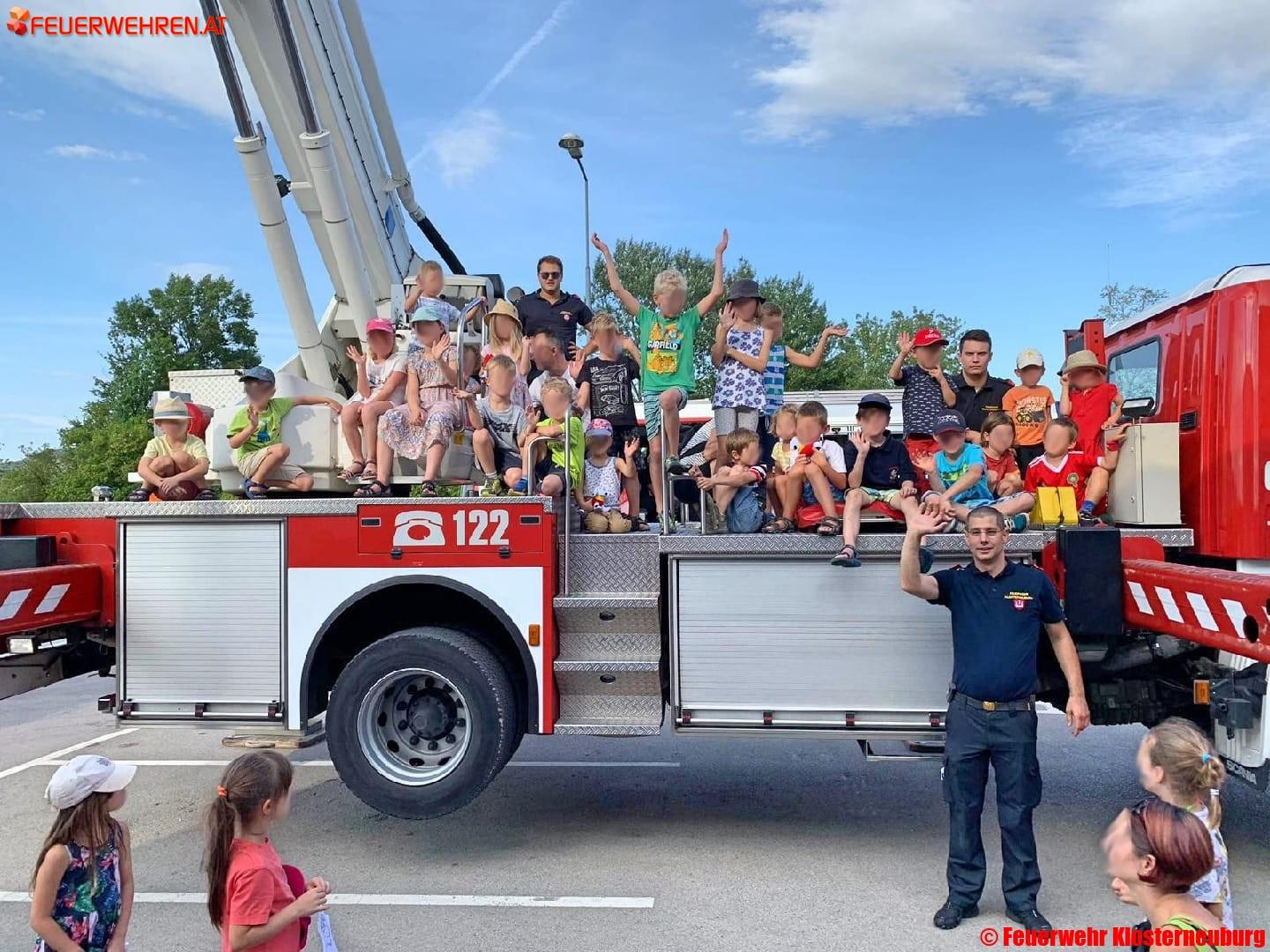 FF Klosterneuburg: Ferienspiel bei der Feuerwehr