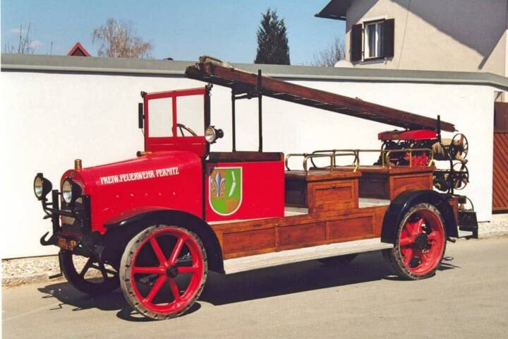 Zertifikat für das Historische Feuerwehr-Automobil