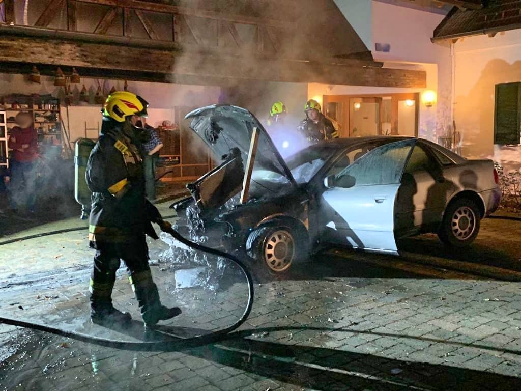 BFKDO Jennersdorf: Fahrzeugbrand in Deutsch Kaltenbrunn