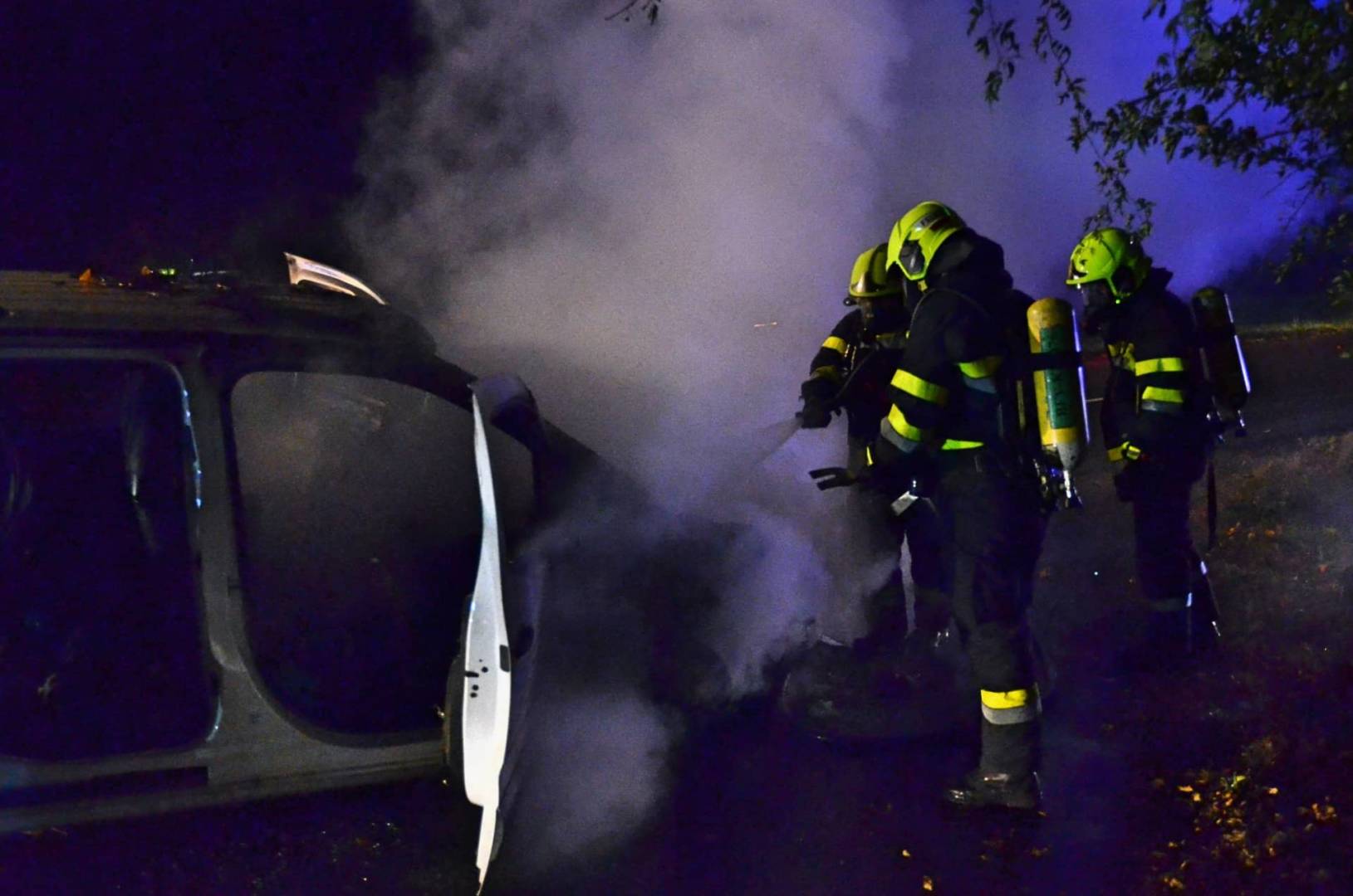 FF Kobenz: Fahrzeugbrand auf der Landesstraße
