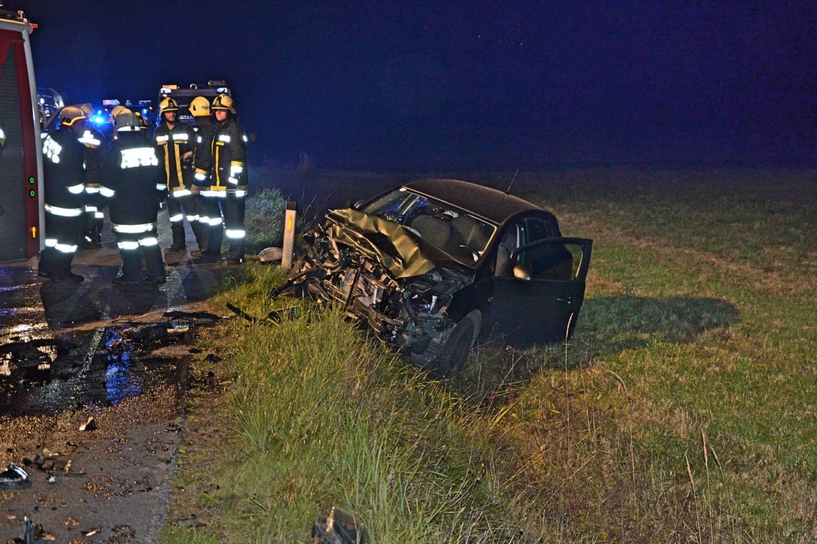 BFK Waidhofen/Thaya: Zwei Verletzte nach Frontalcrash