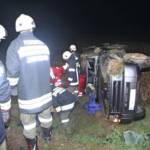 Verletzter PKW-Lenker war nach Unfall in seinem Fahrzeug eingeklemmt