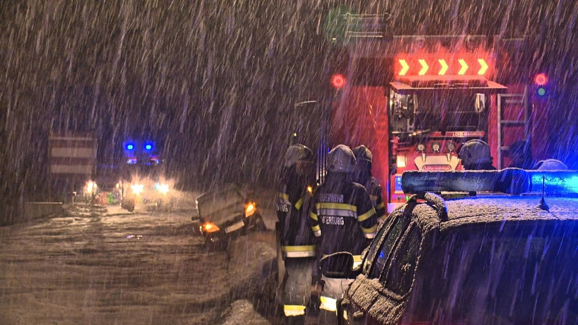BFV Liezen: Erste Verkehrsunfälle auf Schneefahrbahnen
