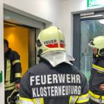 FF Klosterneuburg: Person in Aufzug eingeschlossen