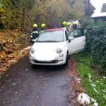 AFK Millstatt – Radenthein: Fahrzeuglenkerin mit Bein eingeklemmt