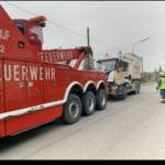 Ein Verletzter bei Zusammenstoß einer E-Lok und eines Lkw in Wien-Leopoldstadt
